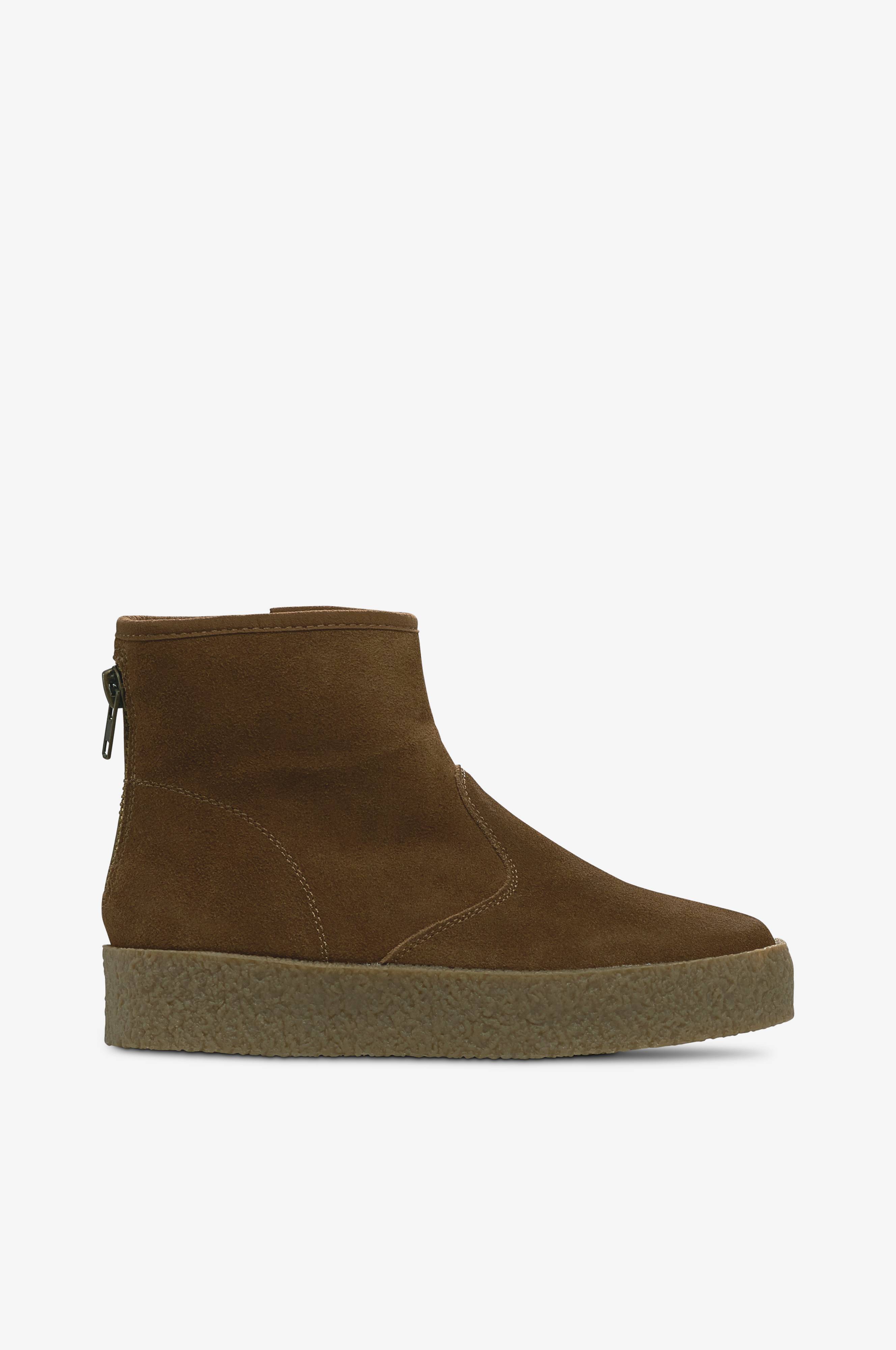duffy flat boots