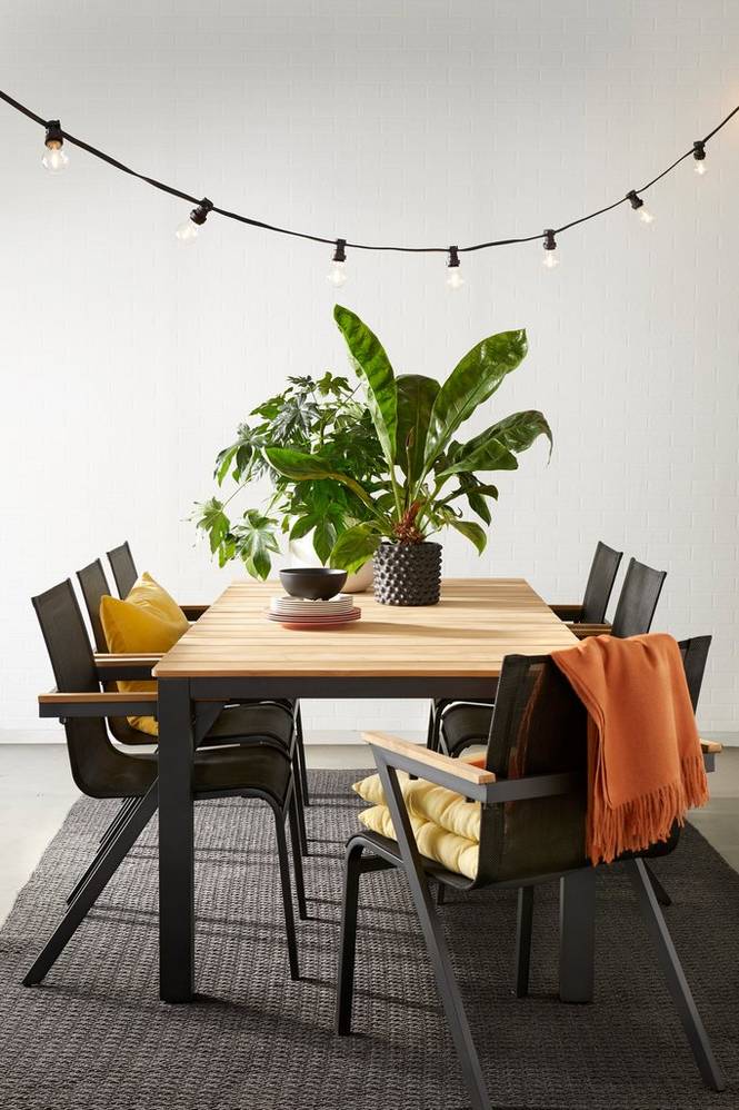 Matgrupp Sunnanäng bord 210×100 och 6 stolar