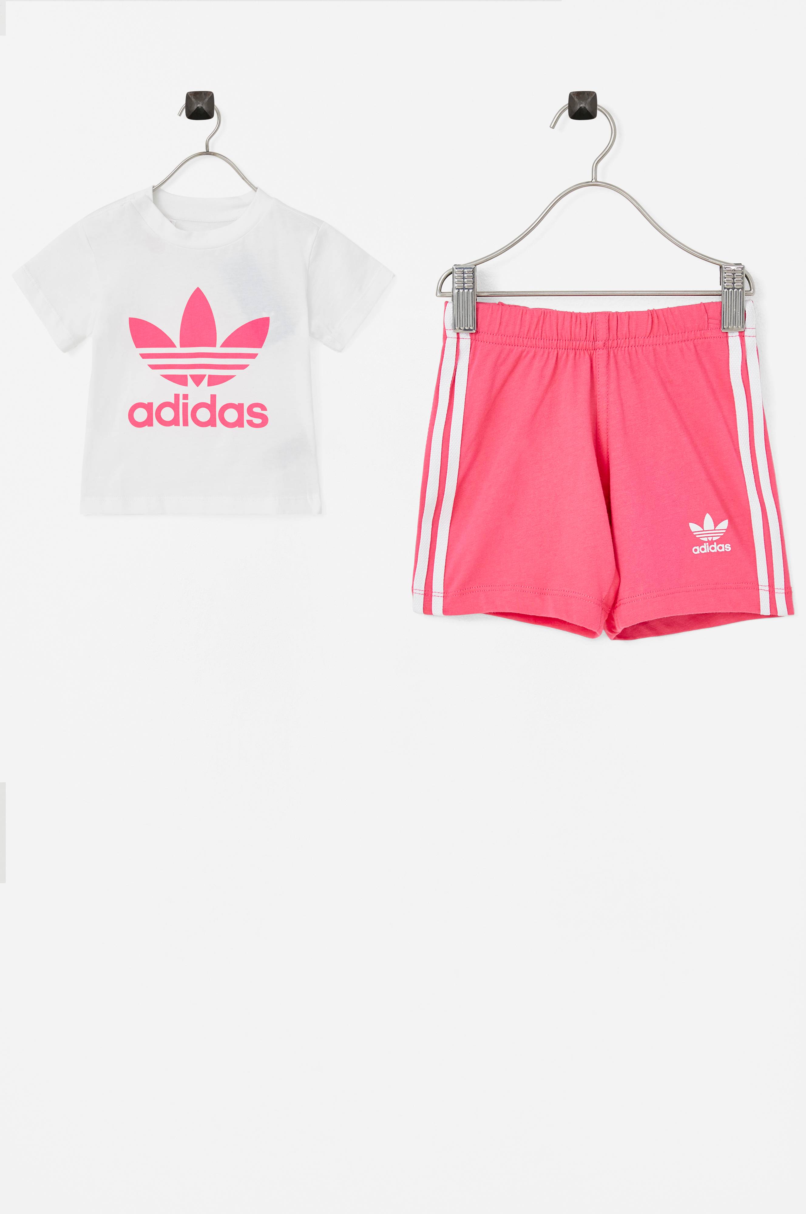 adidas Originals Short Tee Set med t-shirt och shorts - Vit - TrÃ¤ningsset - Ellos.se
