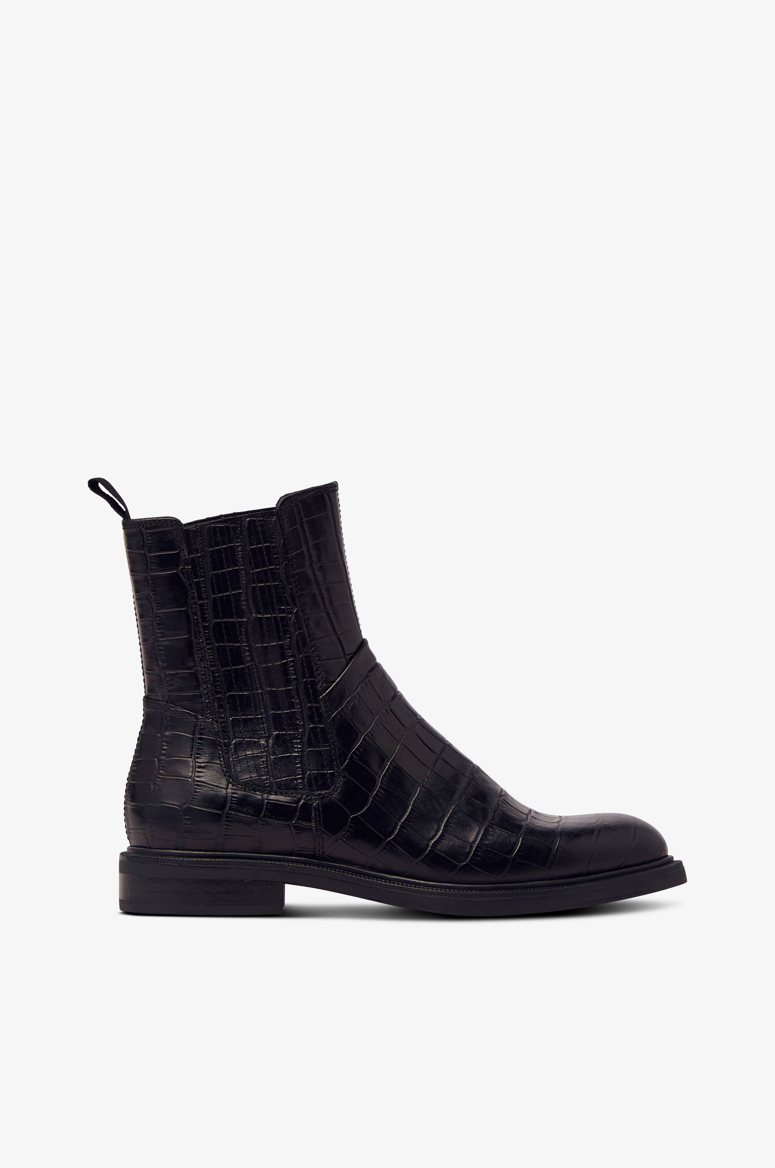 amina vagabond boots