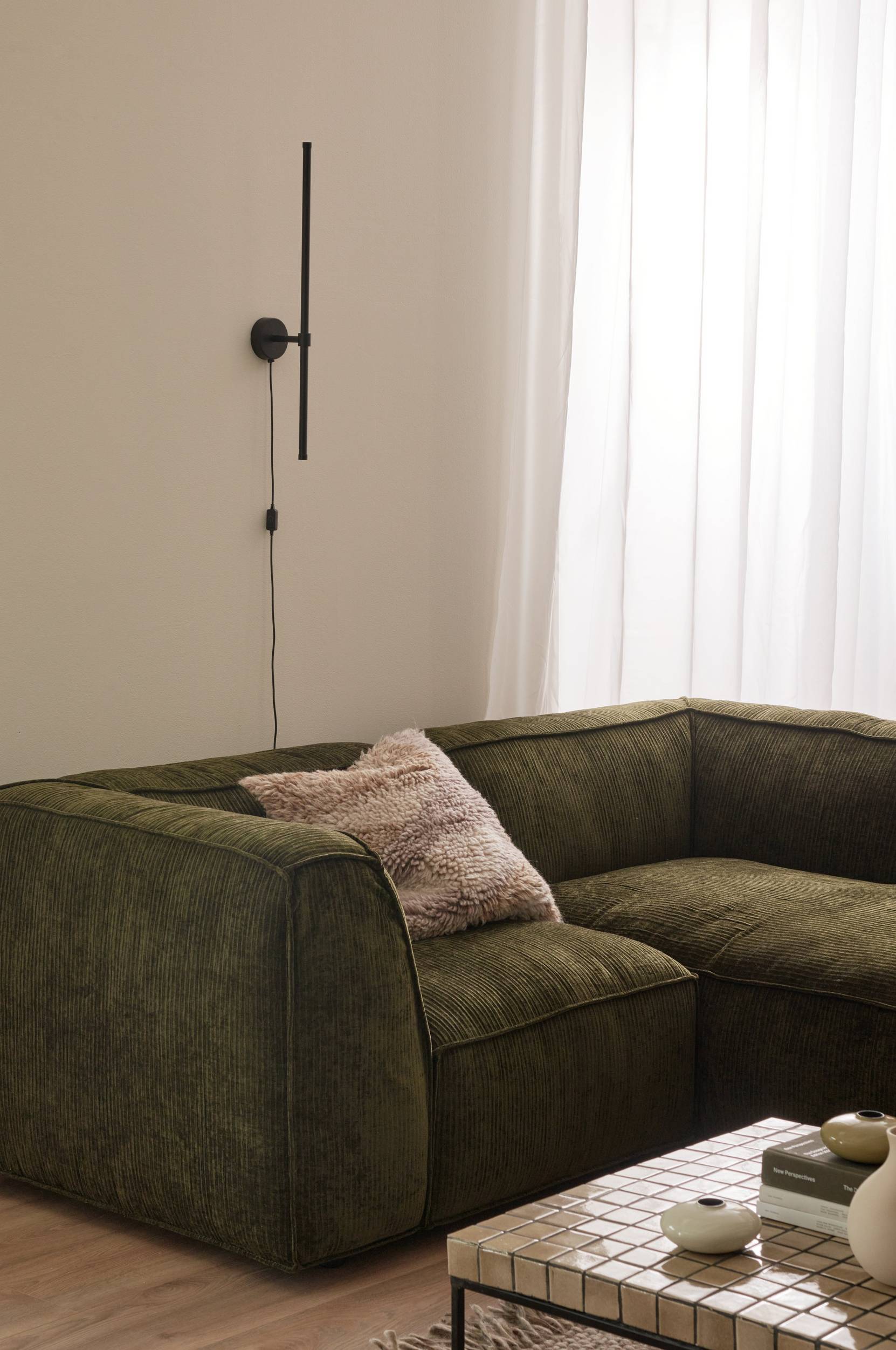 Ellos - Vägglampa Tobey - Svart