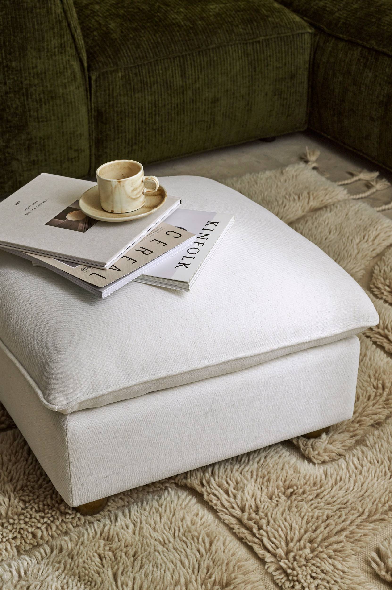 Ellos - Puff / fotpall Ritz 61x61 cm - Vit