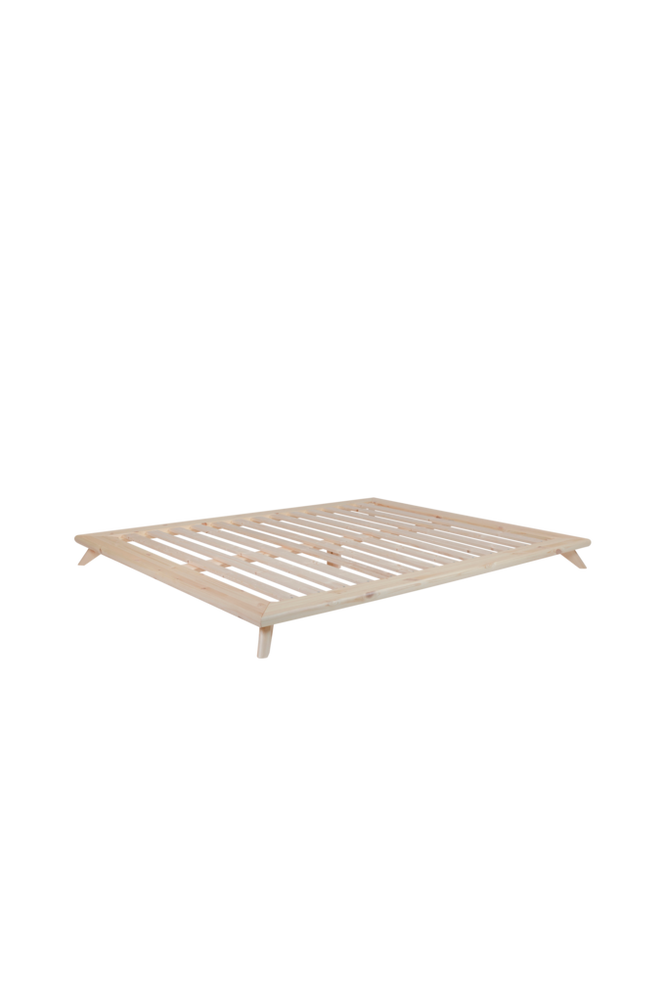 Karup Design massief houten ledikant Senza