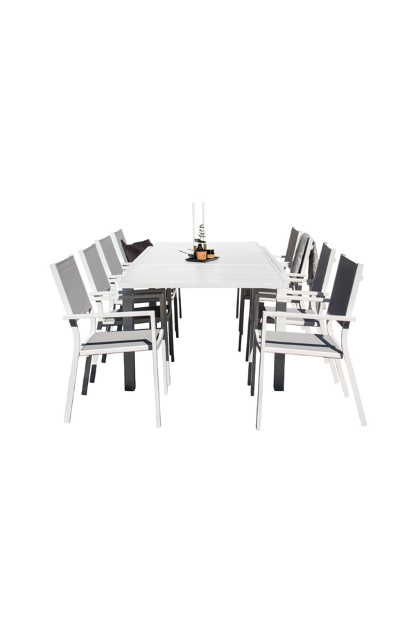 Bilde av Malaga spisebord og 8 Cassie stabelbare spisestoler - 1
