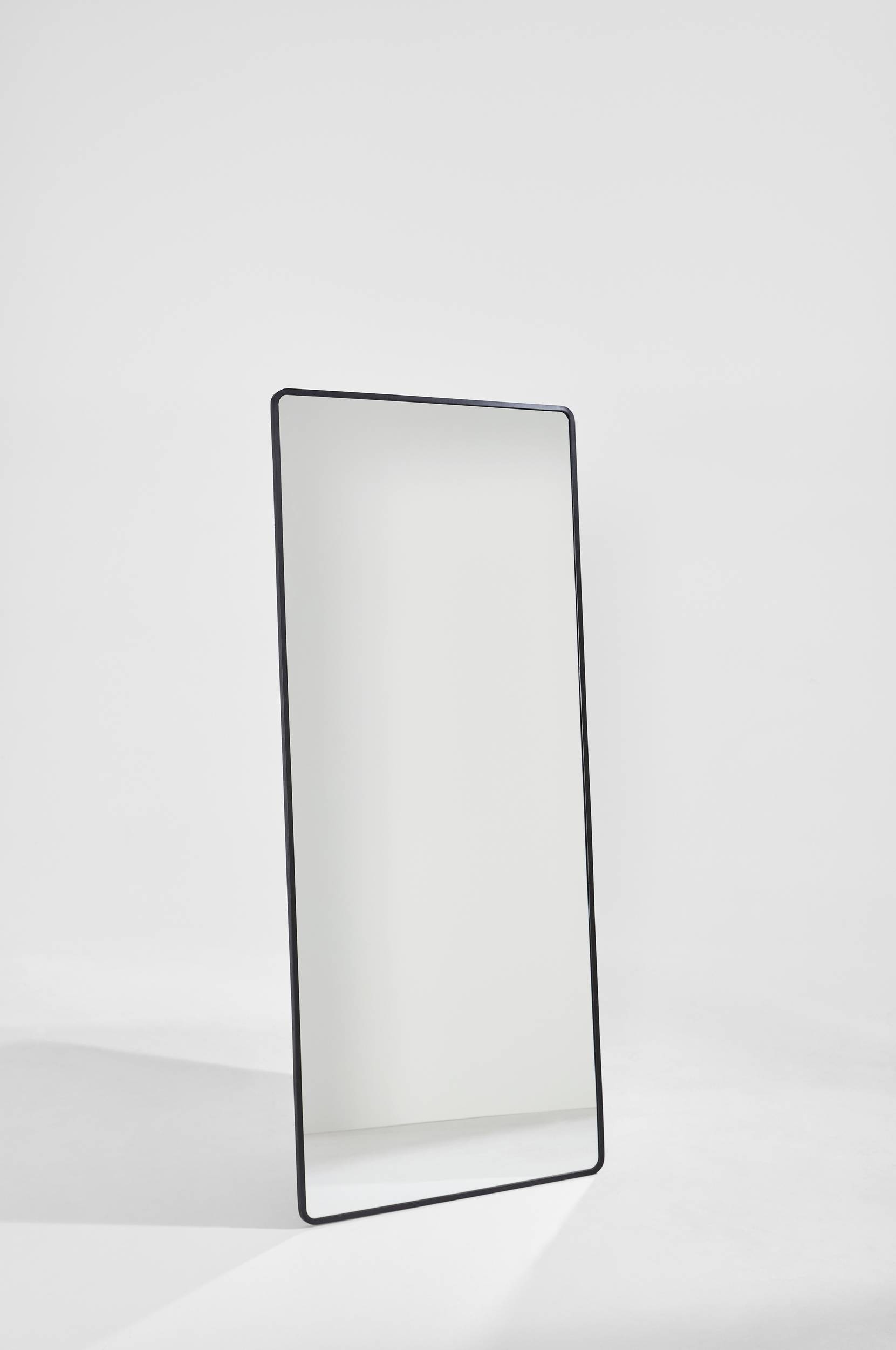 Pastill - Quinn väggspegel 75x175 cm - Silver