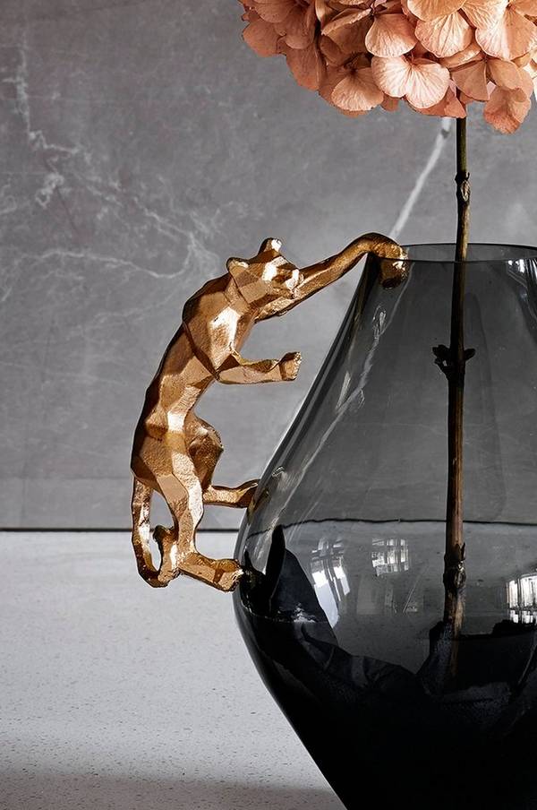 Bilde av Vasedekor Hanging Jaguar - 1
