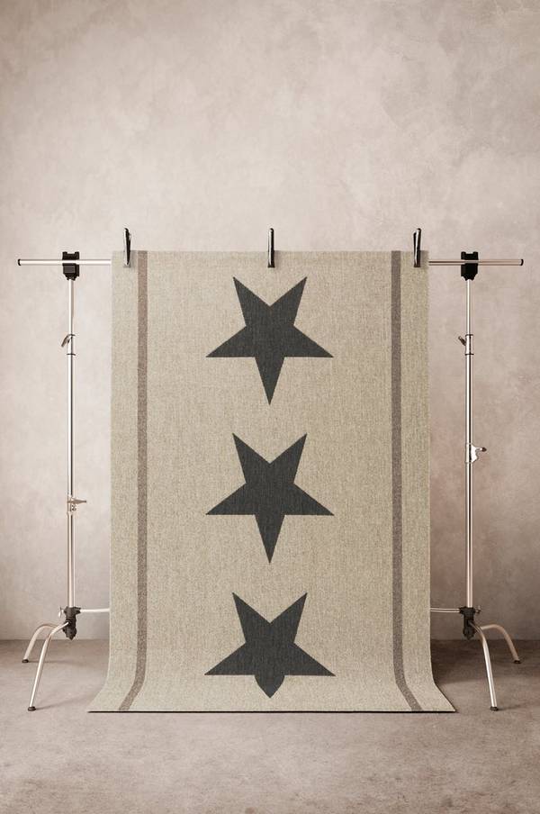 Bilde av THREE STARS INNE/UTE boucléteppe 160x230 cm - 30151
