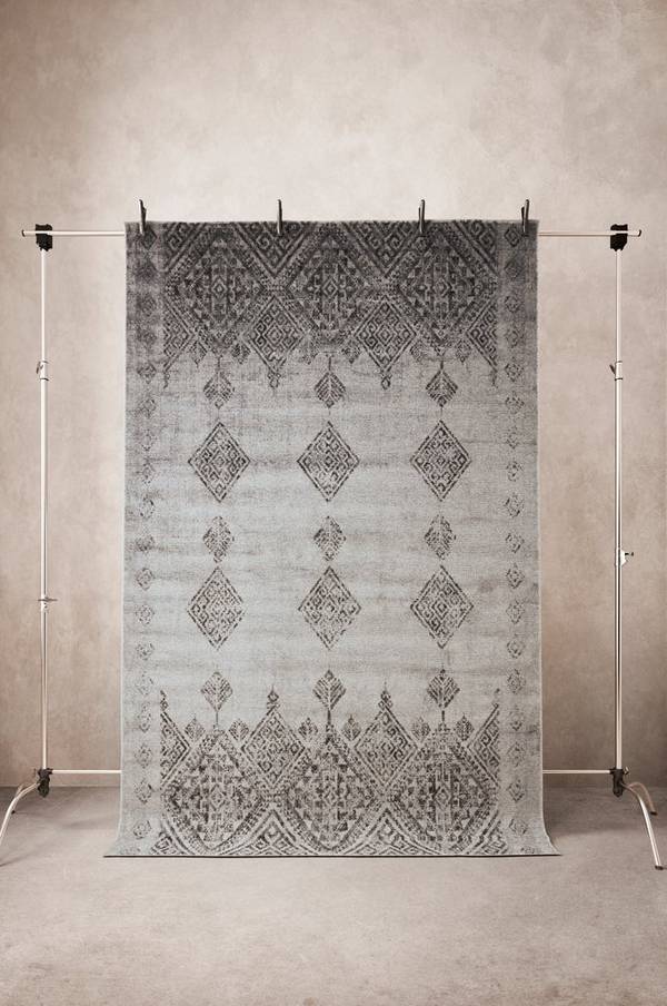 Bilde av EILON luggteppe 240x330 cm - Gray
