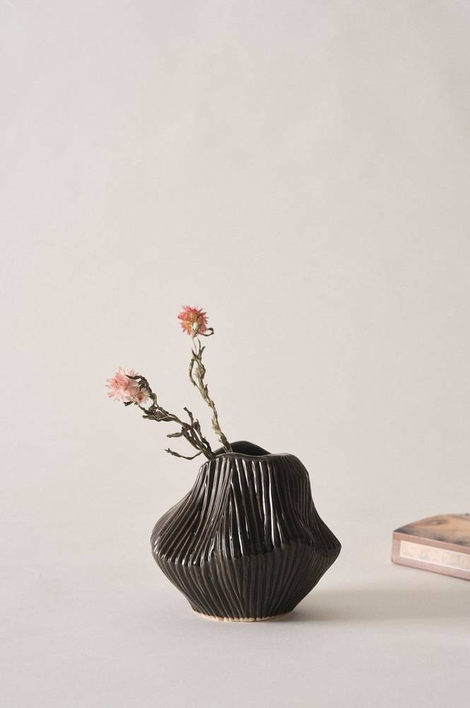 Jotex EVIA vase – høyde 14 cm
