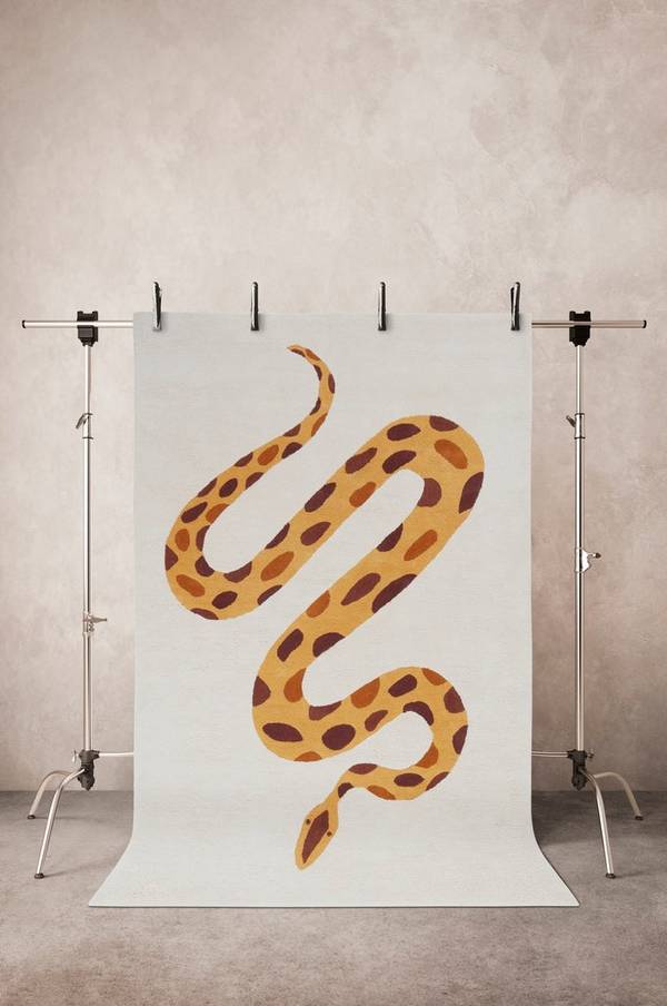 Bilde av SNAKE bomullsteppe 130x190 cm - 1
