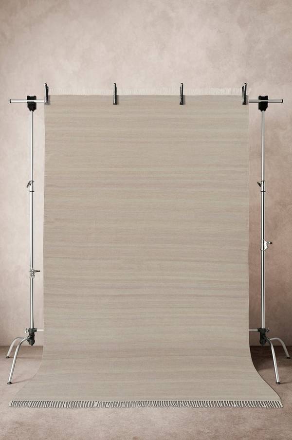 Bilde av LORI PLAIN ullteppe 200x300 cm - 1
