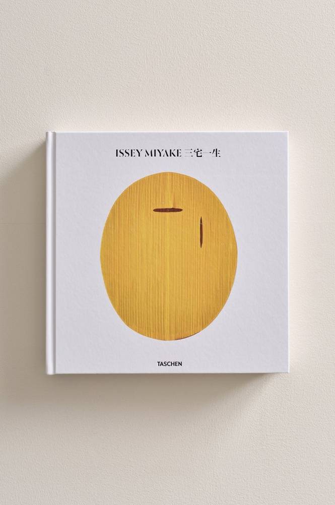 MIYAKE,2nd EDITION coffee table bok Yellow