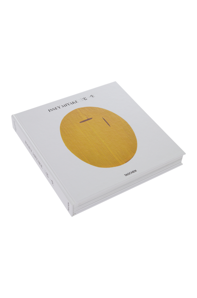 MIYAKE,2nd EDITION coffee table bok Yellow