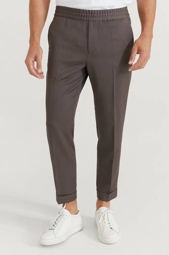 Filippa K Byxor M. Terry Cropped Trouser Brun