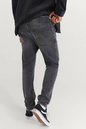 Diesel Jeans D-Yennox Tapered Svart