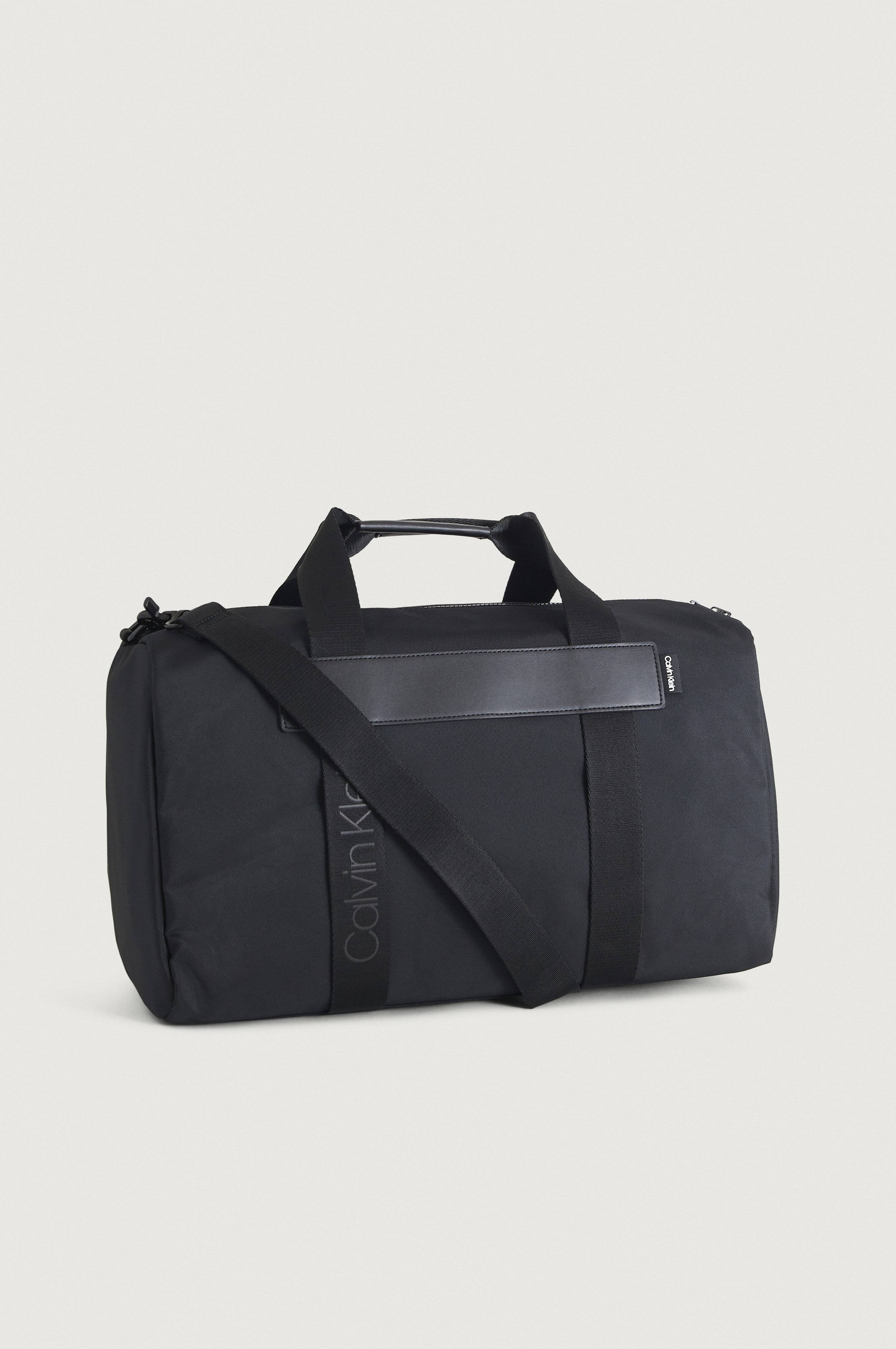 weekend bag calvin klein