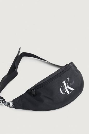 Calvin Klein Axelremsväska Streetpack Svart