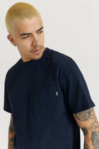 Wood Wood T-Shirt Bobby Pocket T-shirt Blå