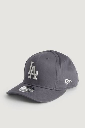 New Era Keps League Essential 9 Fiftyss Los Grå