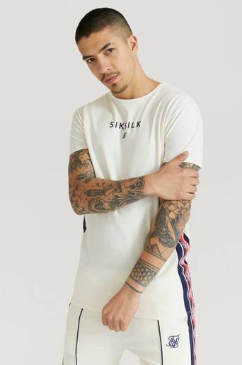 SIKSILK T-Shirt S/S Retro Essential Tape Tee Vit