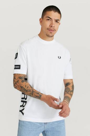 Fred Perry T-Shirt Bold Branding T-Shirt Vit