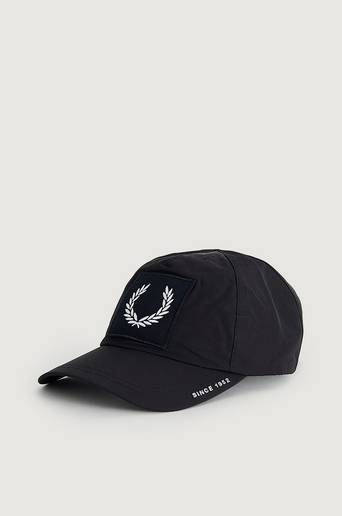 Fred Perry Keps Laurel W Brand Cap Svart