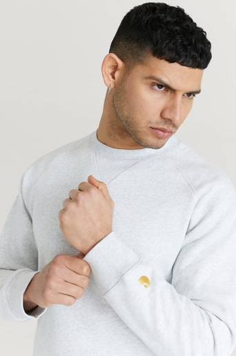 Carhartt WIP Sweatshirt Chase Sweat Grå