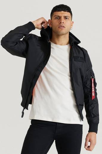 Alpha Industries Bomberjacka MA-1 TT Hood Svart