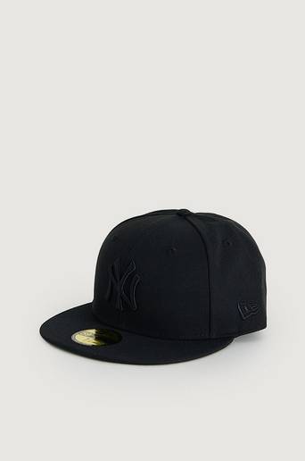 New Era Keps Black On Black Svart