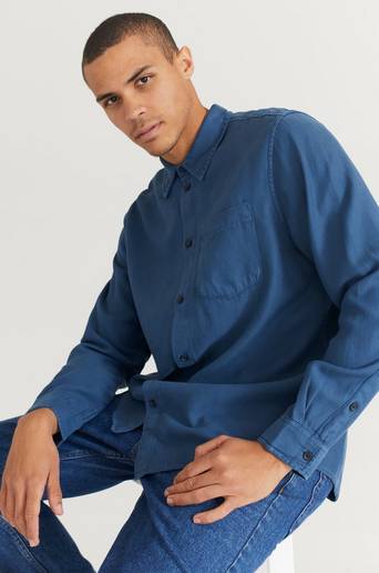 Nudie Jeans Overshirt Chuck Fluid Twill Blå