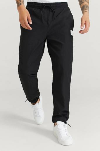 SIKSILK Byxor Toggle Cuff Pants Svart