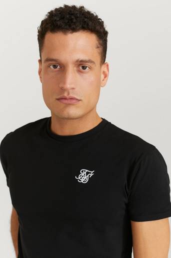 SIKSILK T-Shirt S/S Embroidered Tape Tee Svart