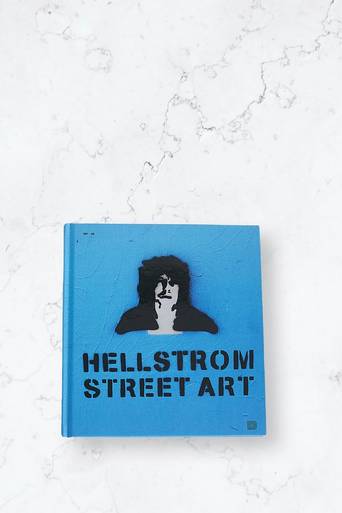 Dokument Press Bok Hellstrom Street Art Blå