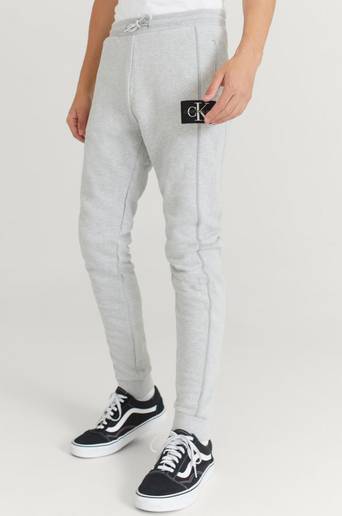 Calvin Klein Joggingbyxor Rib Blocking Badge Sweatpants Grå