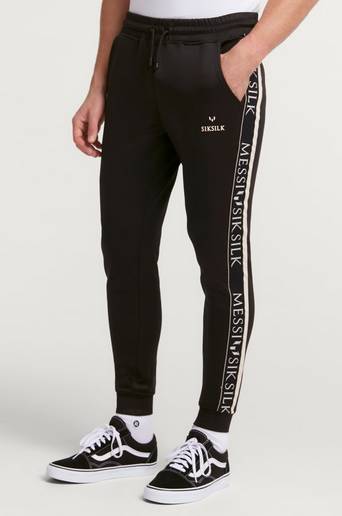SIKSILK Mjukisbyxor Messi X SikSilk Taped Pant Svart