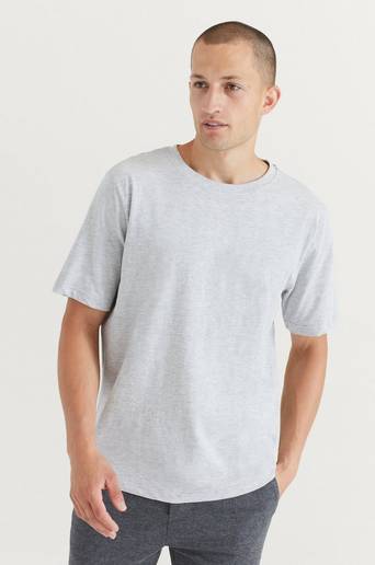 Studio Total T-shirt Relaxed Tee Grå