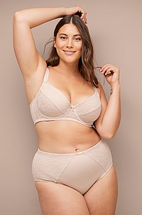 Ellos Plus collection - Vadderad bygel-bh i spets - Natur