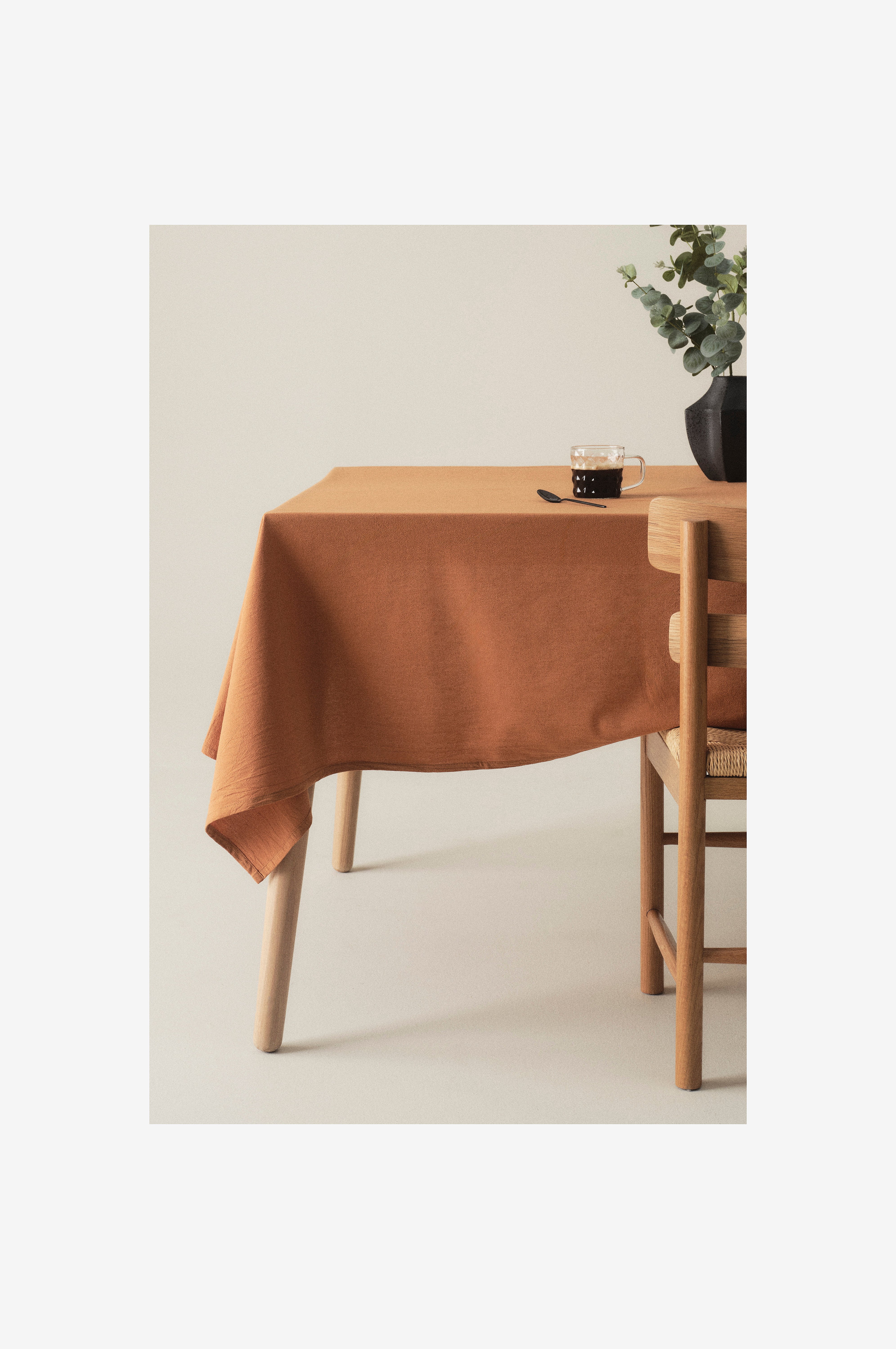 Tischdecken – Große Auswahl an Tischdecken und Tischtextilien – Jotex