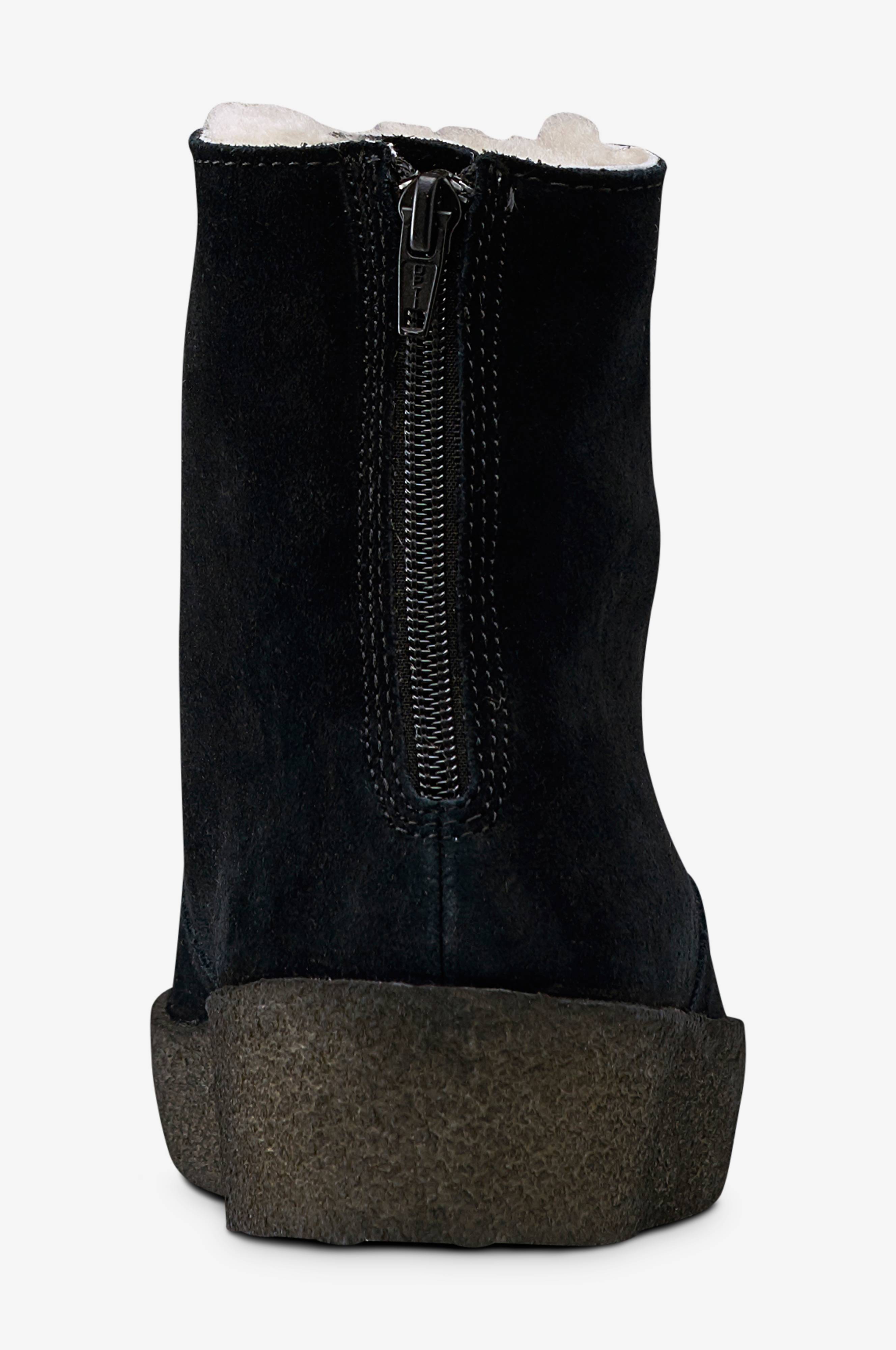 clarks jez ice boots