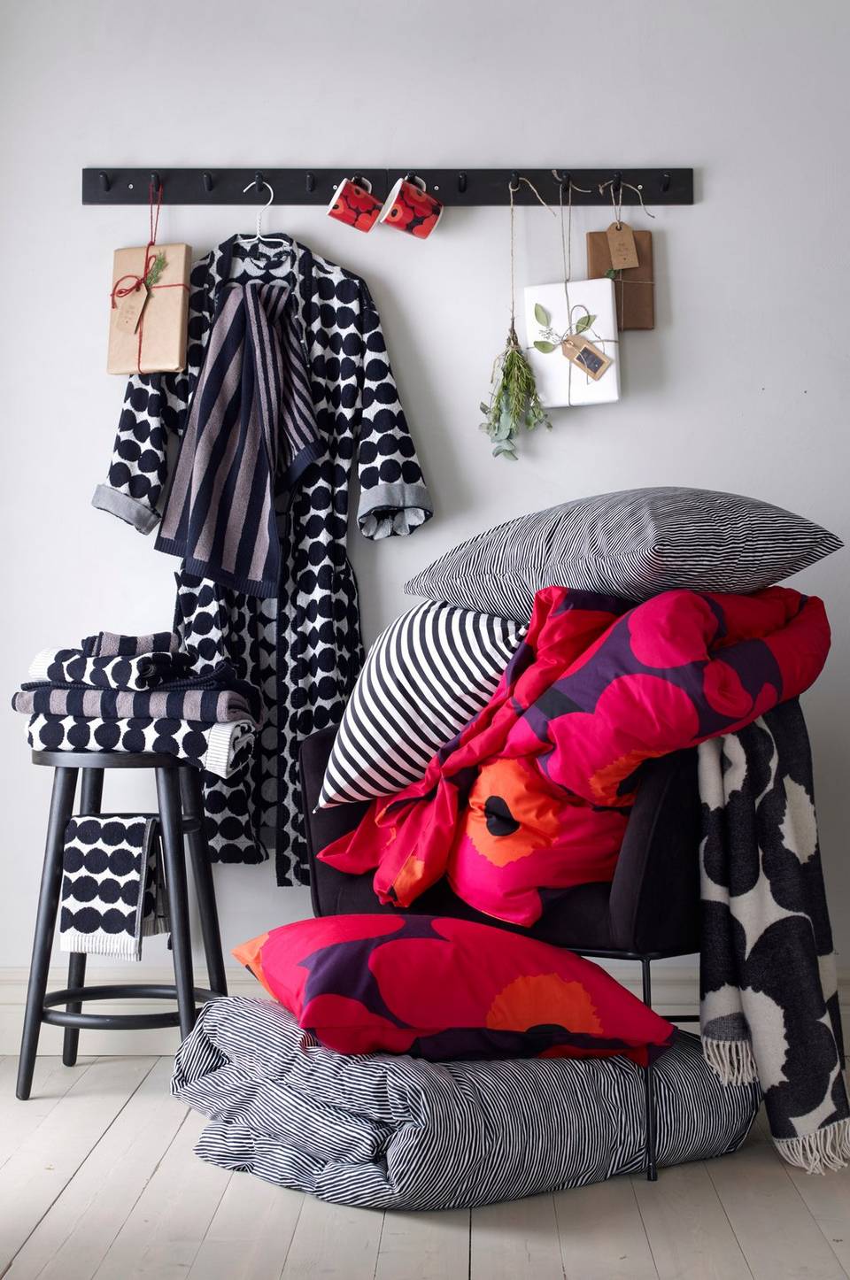 Marimekko Badrock Räsymatto, svart från Marimekko, bild 2