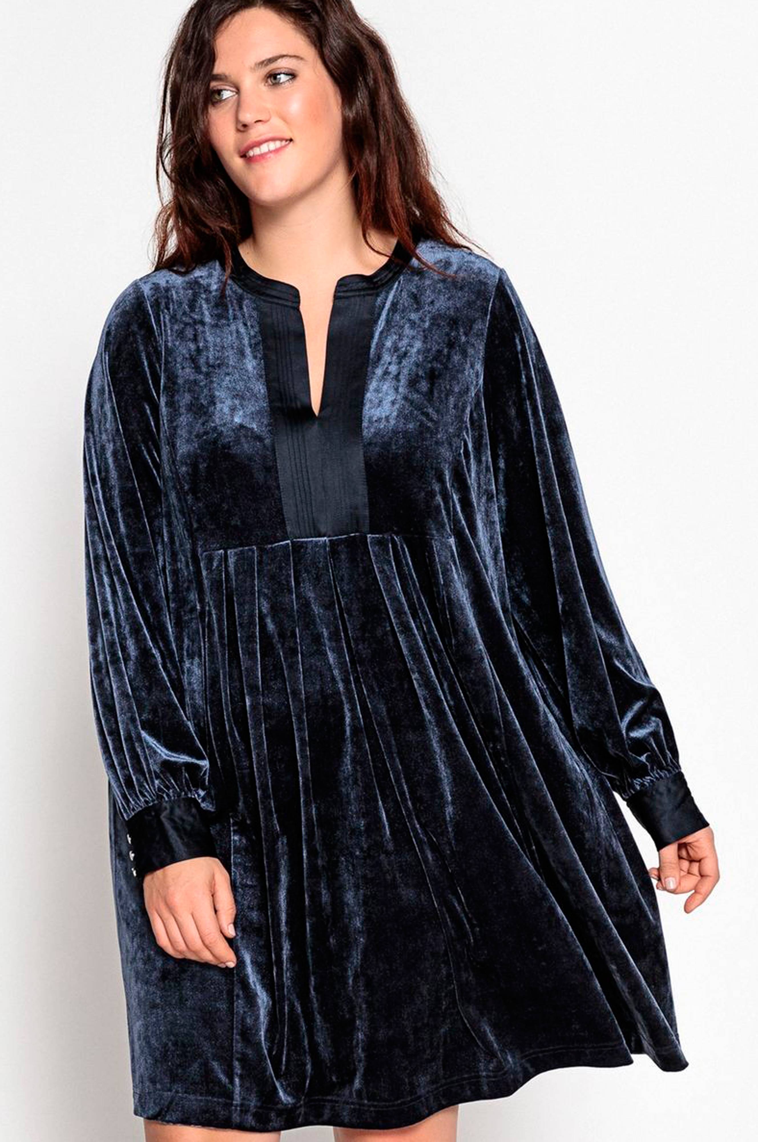 La Redoute Klänning i velour Blå Festklänningar Ellos.se