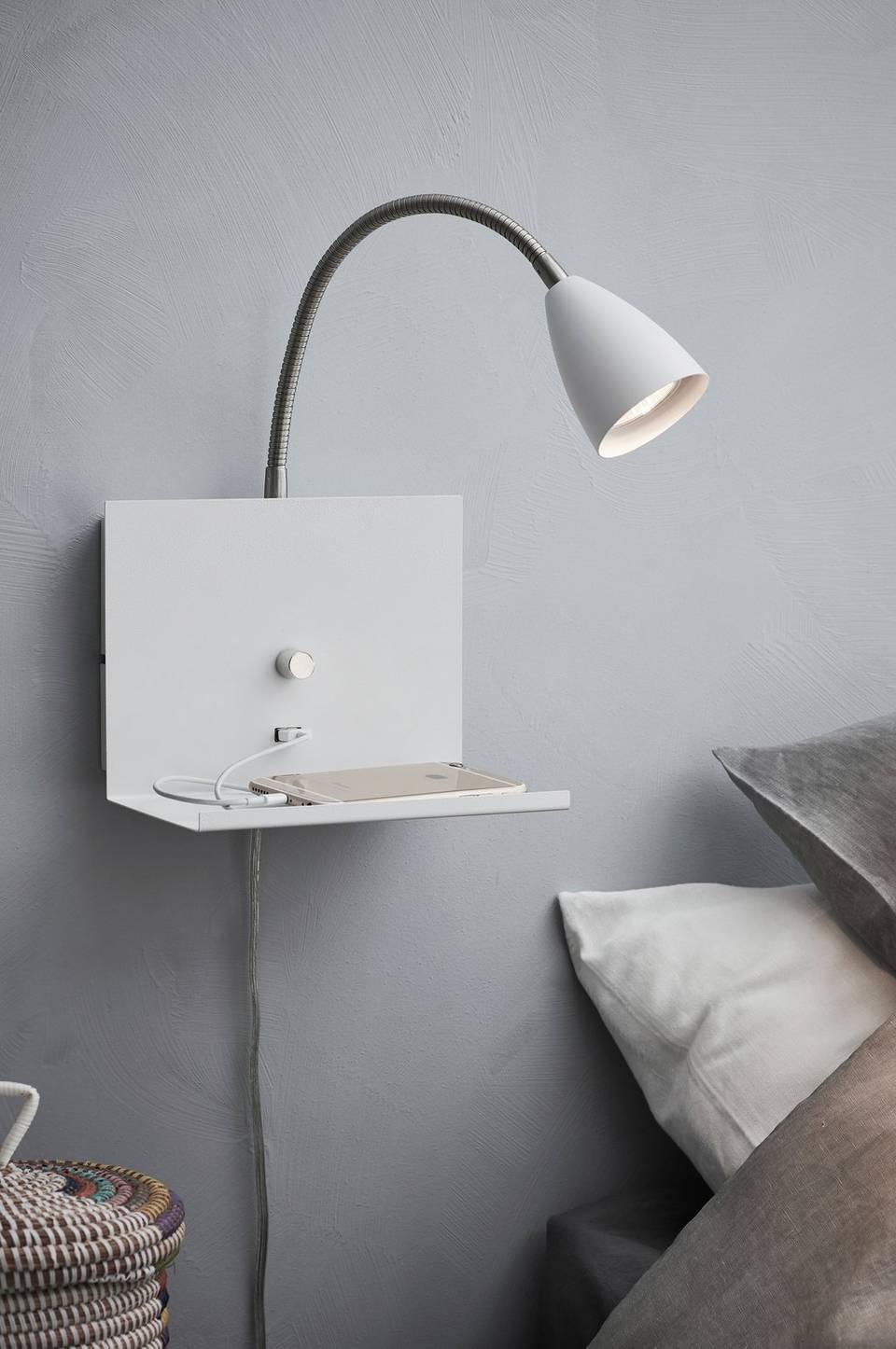 Markslöjd Vägglampa Logi Vit från Markslöjd, bild 2