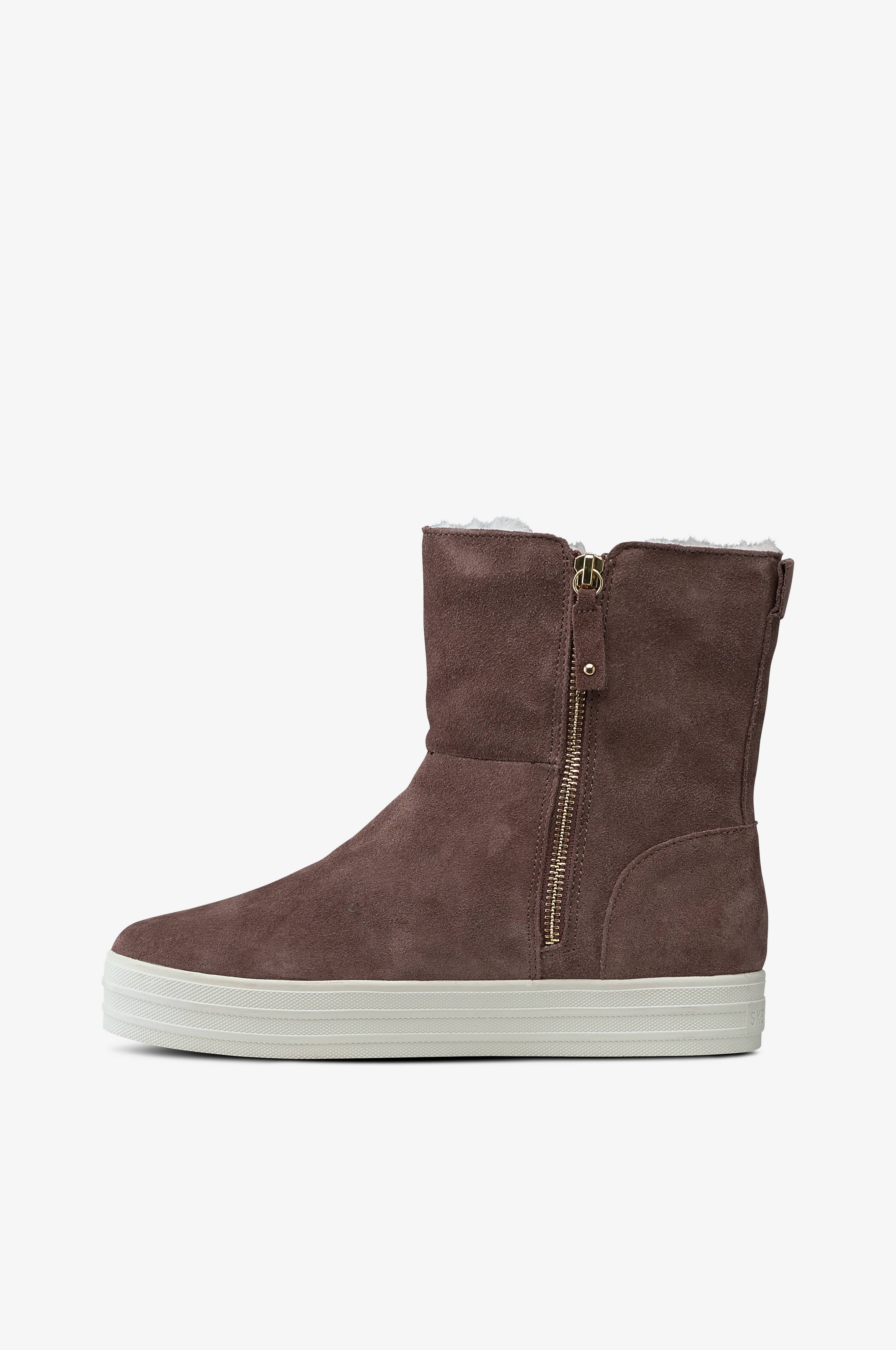 skechers double up fall in line