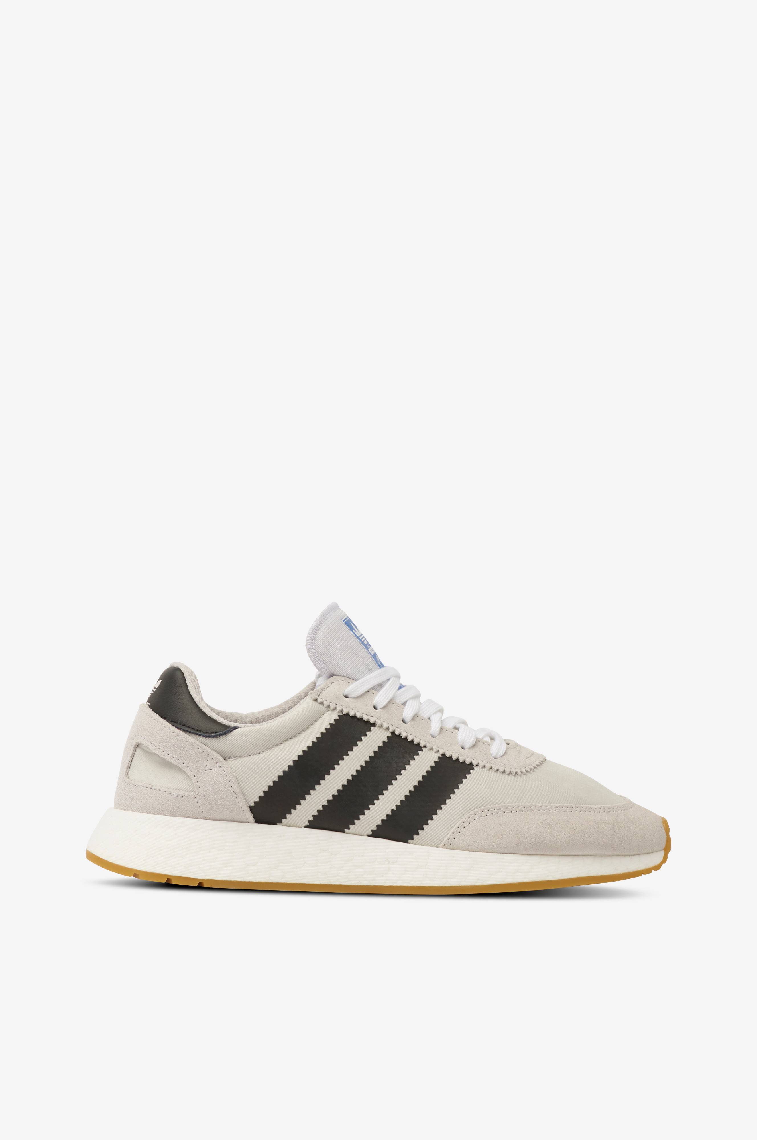 Adidas shop iniki kengät