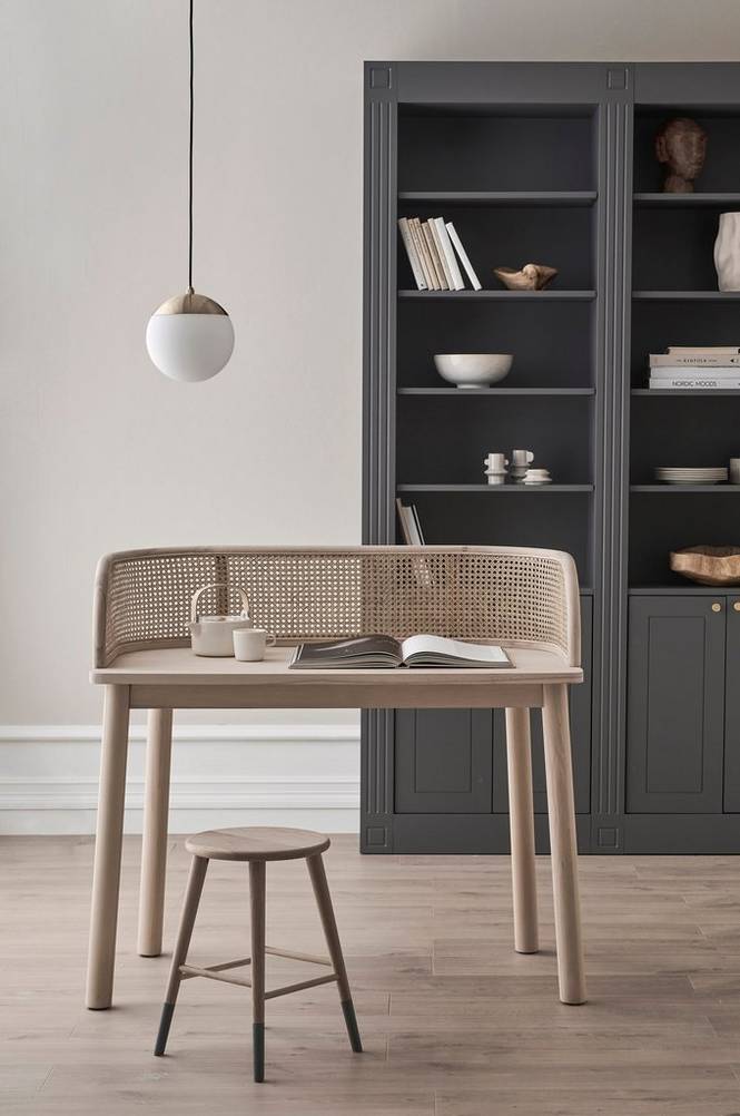 Skrivebord Vessi 110x60 cm