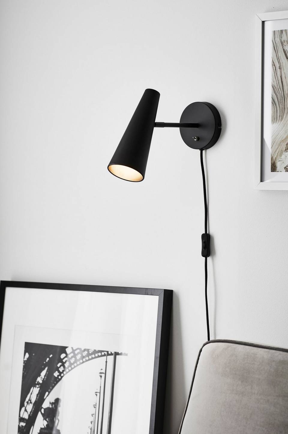 Markslöjd Vägglampa PEAK 1L, svart från Markslöjd, bild 2