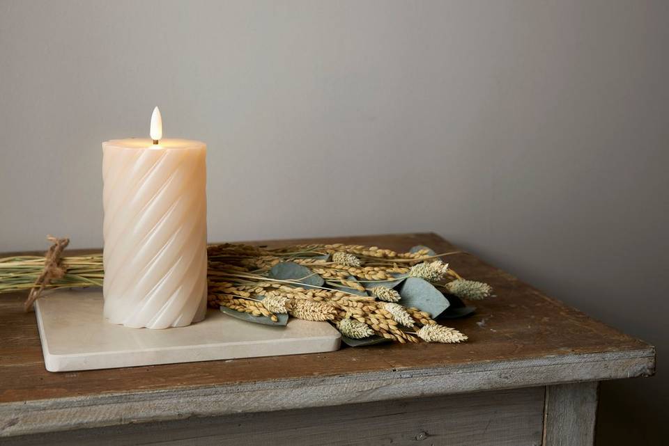 Star Trading Blockljus Flamme Swirl LED 15 cm, beige från Star Trading, bild 2