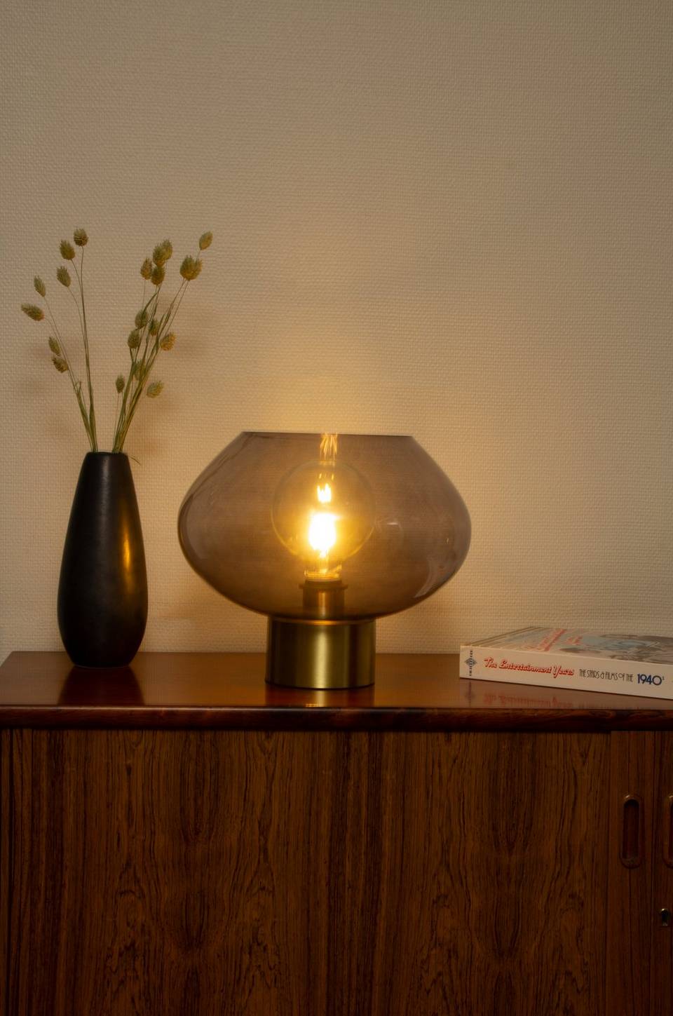 Aneta Lighting Bordslampa Bell, mässing från Aneta Lighting, bild 5