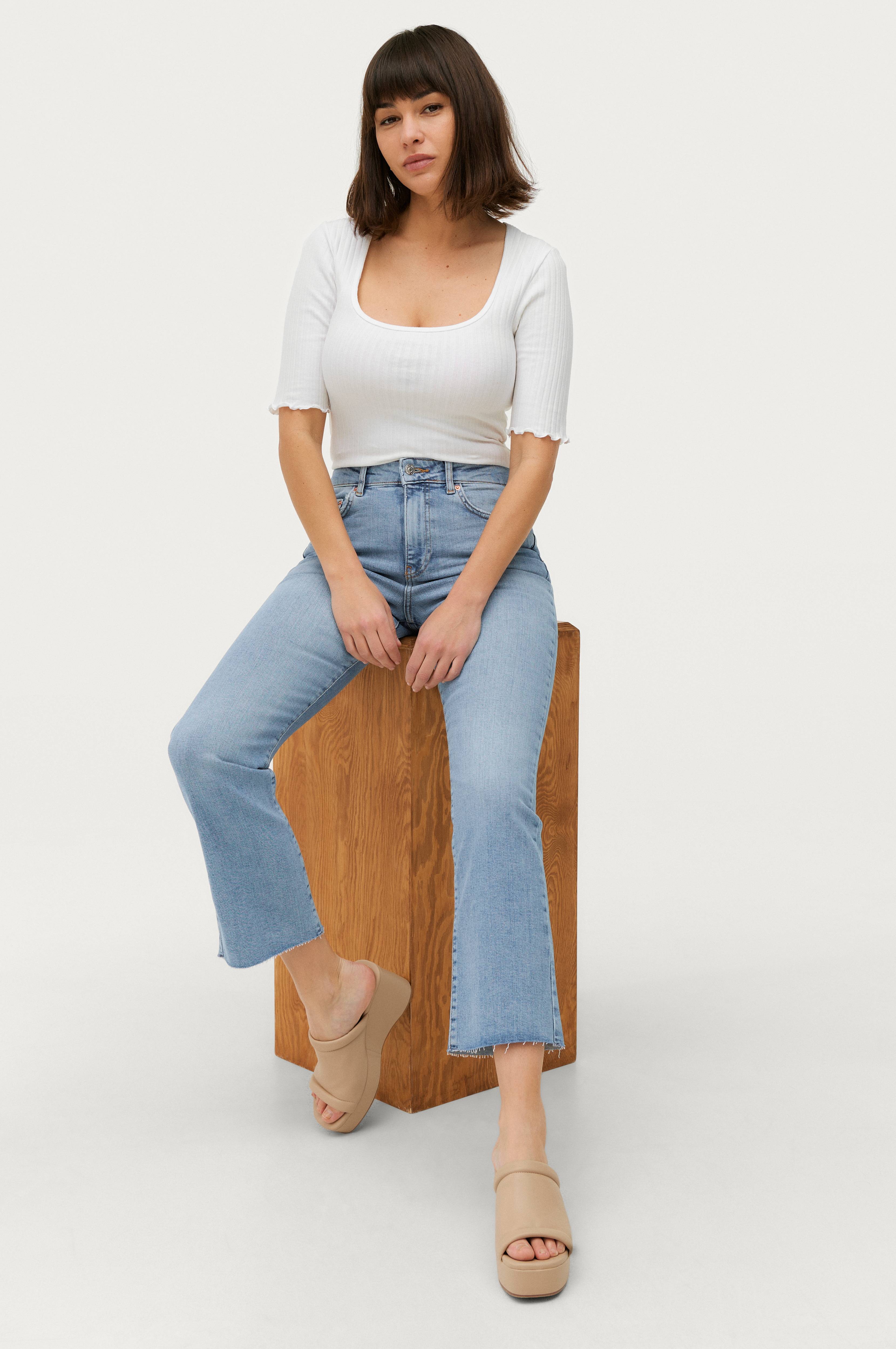 Gina Tricot Jeans Ylva Kick Flare Jeans Blå Wide Ellos.se