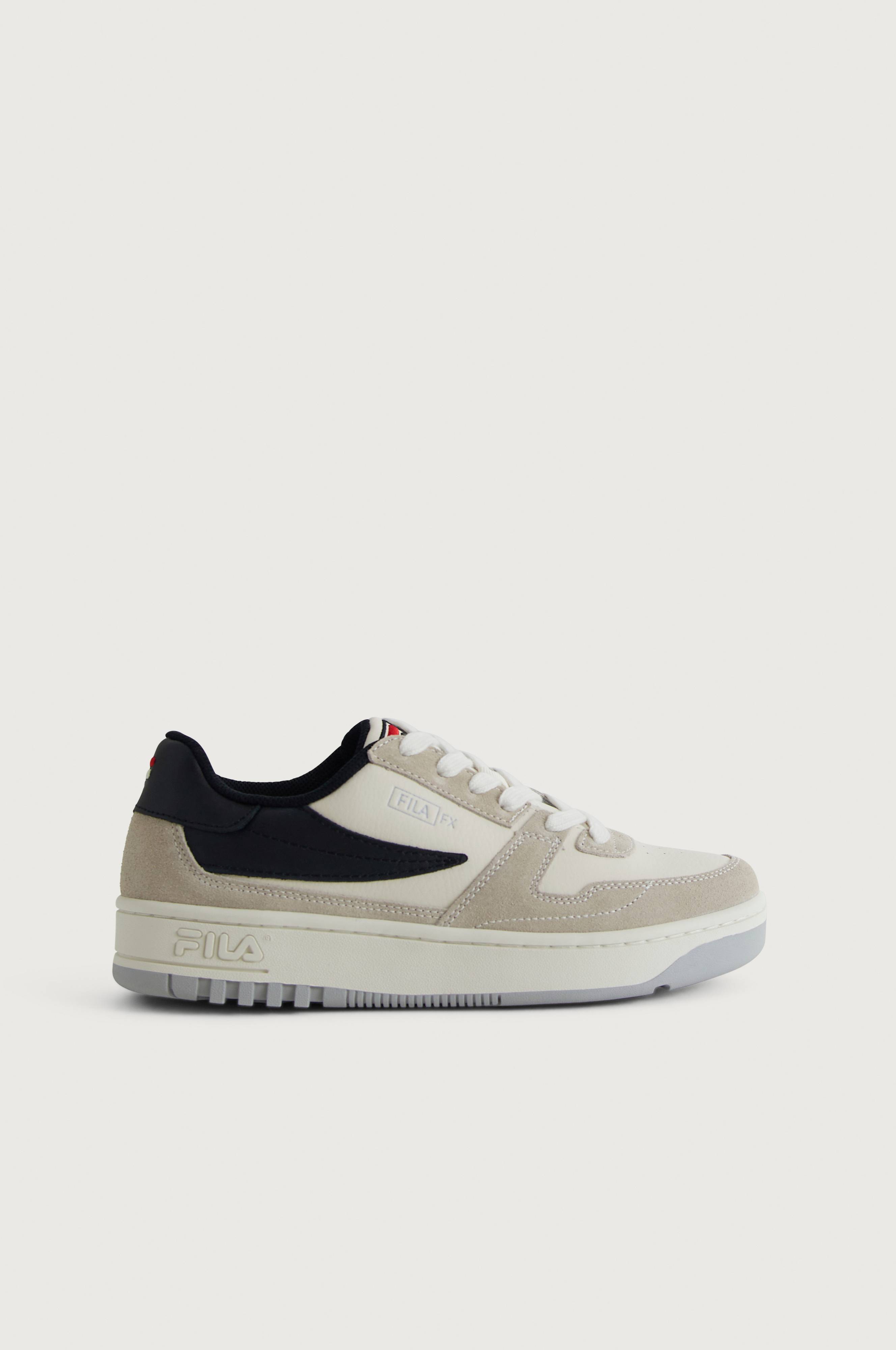 fila like balenciaga